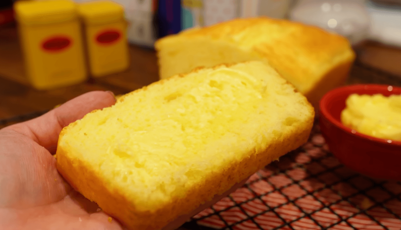 Fluffy bread without wheat flour, easy and quick