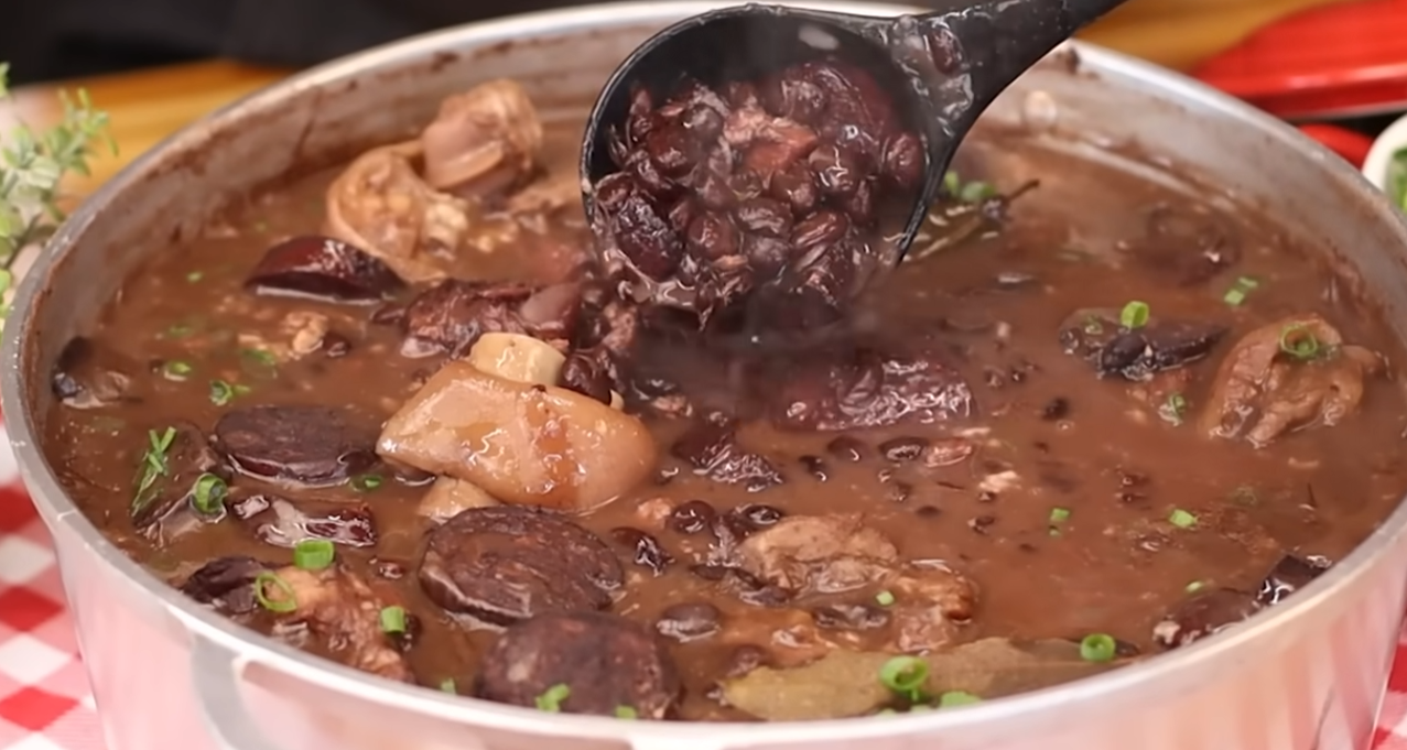 Simple and Delicious Feijoada with Thick Broth